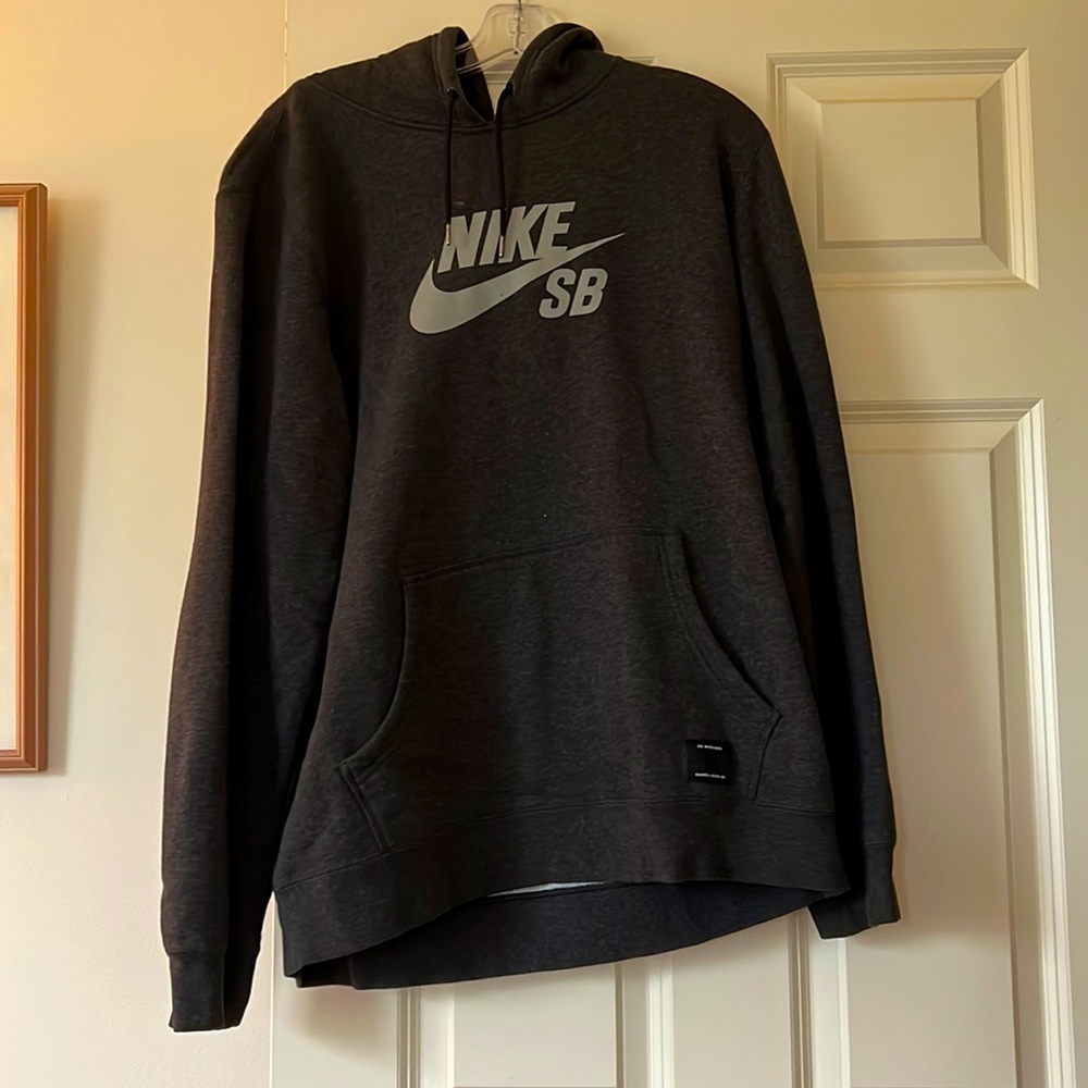 Gray Nike Hoodie Men’s Large
